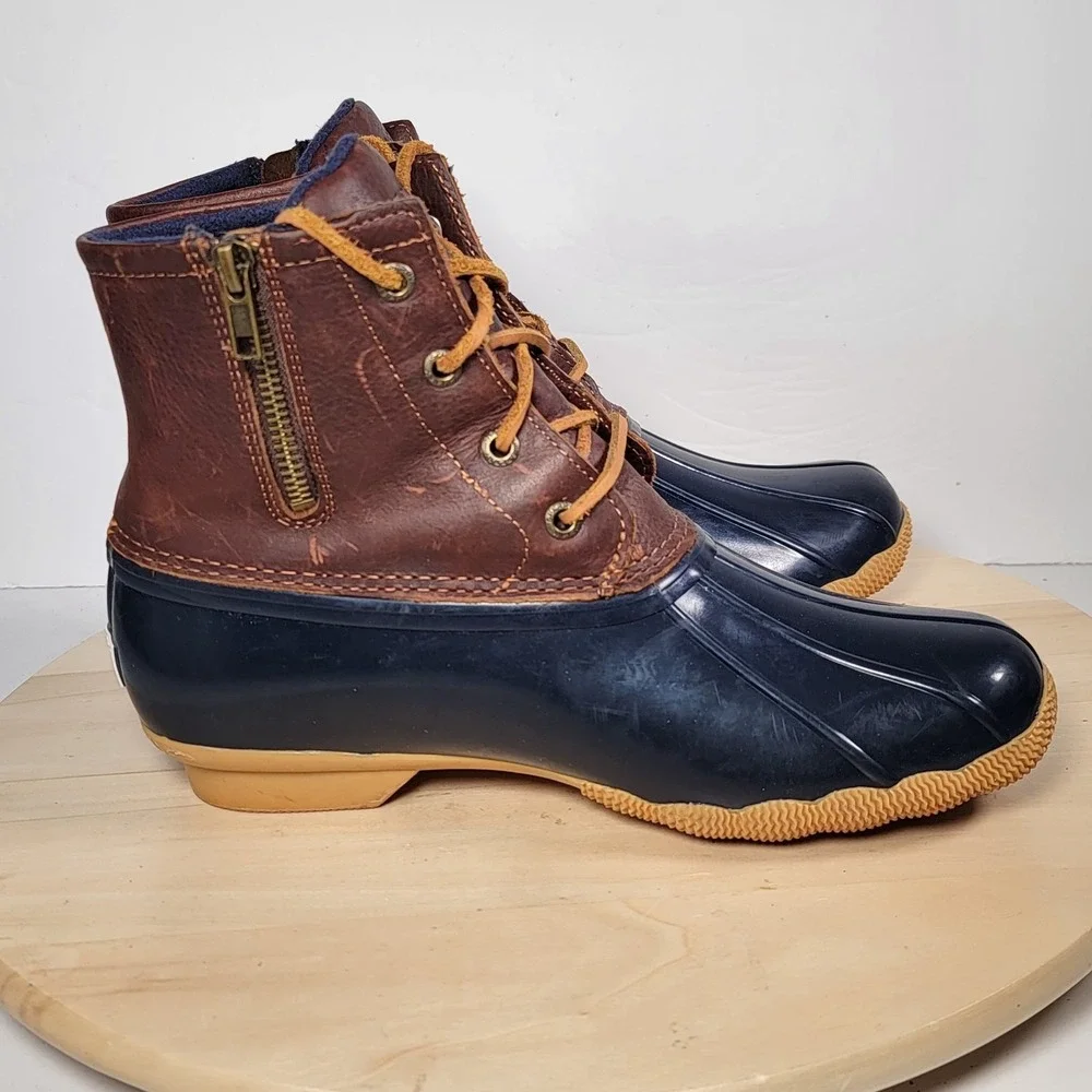 Sperry Saltwater Duck Boots Navy Blue And Brown Women Size 8
